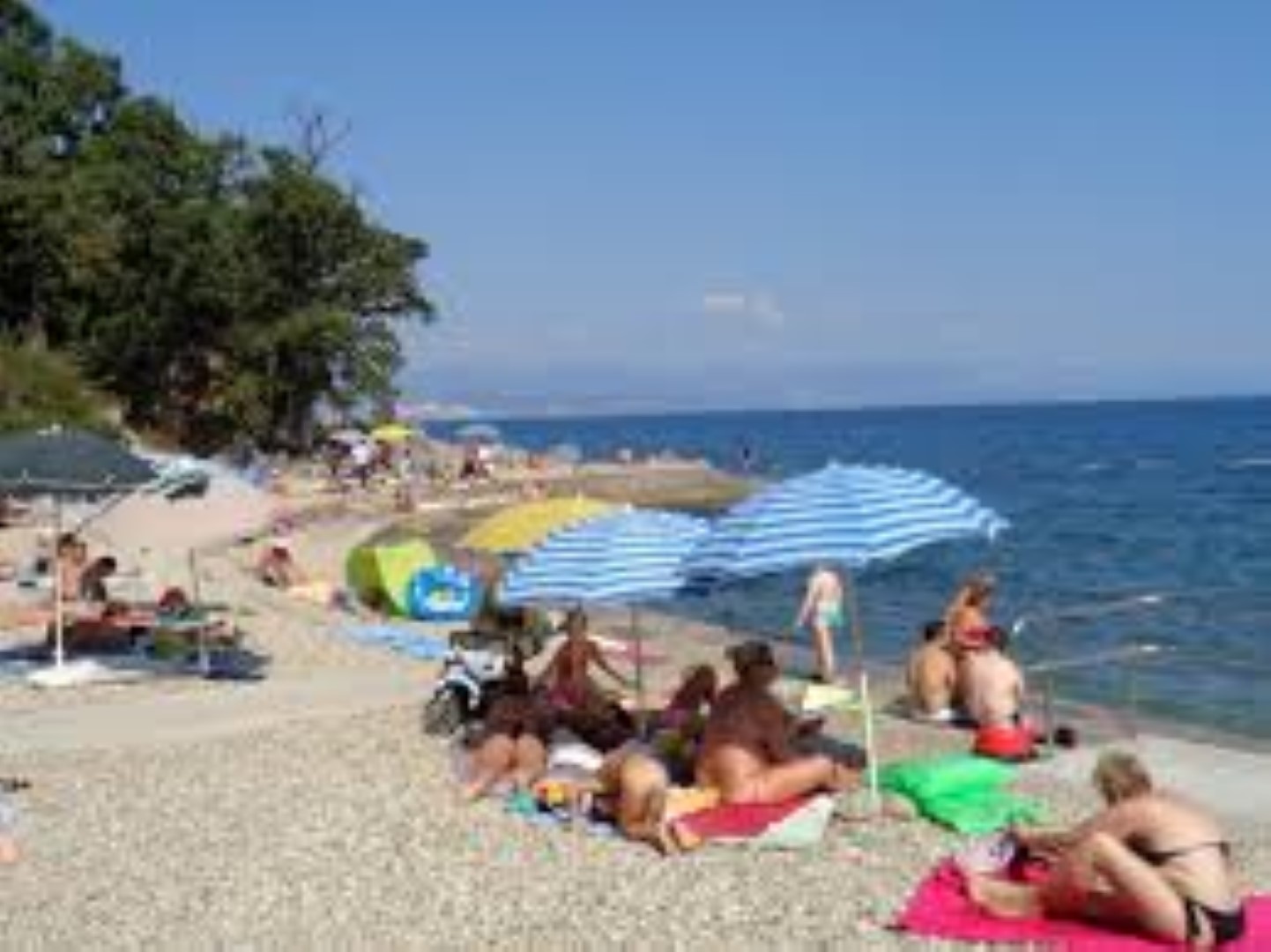 Božinović: U Hrvatskoj je 350.000 stranih turista, zato i imamo novu prijetnju širenja koronavirusa